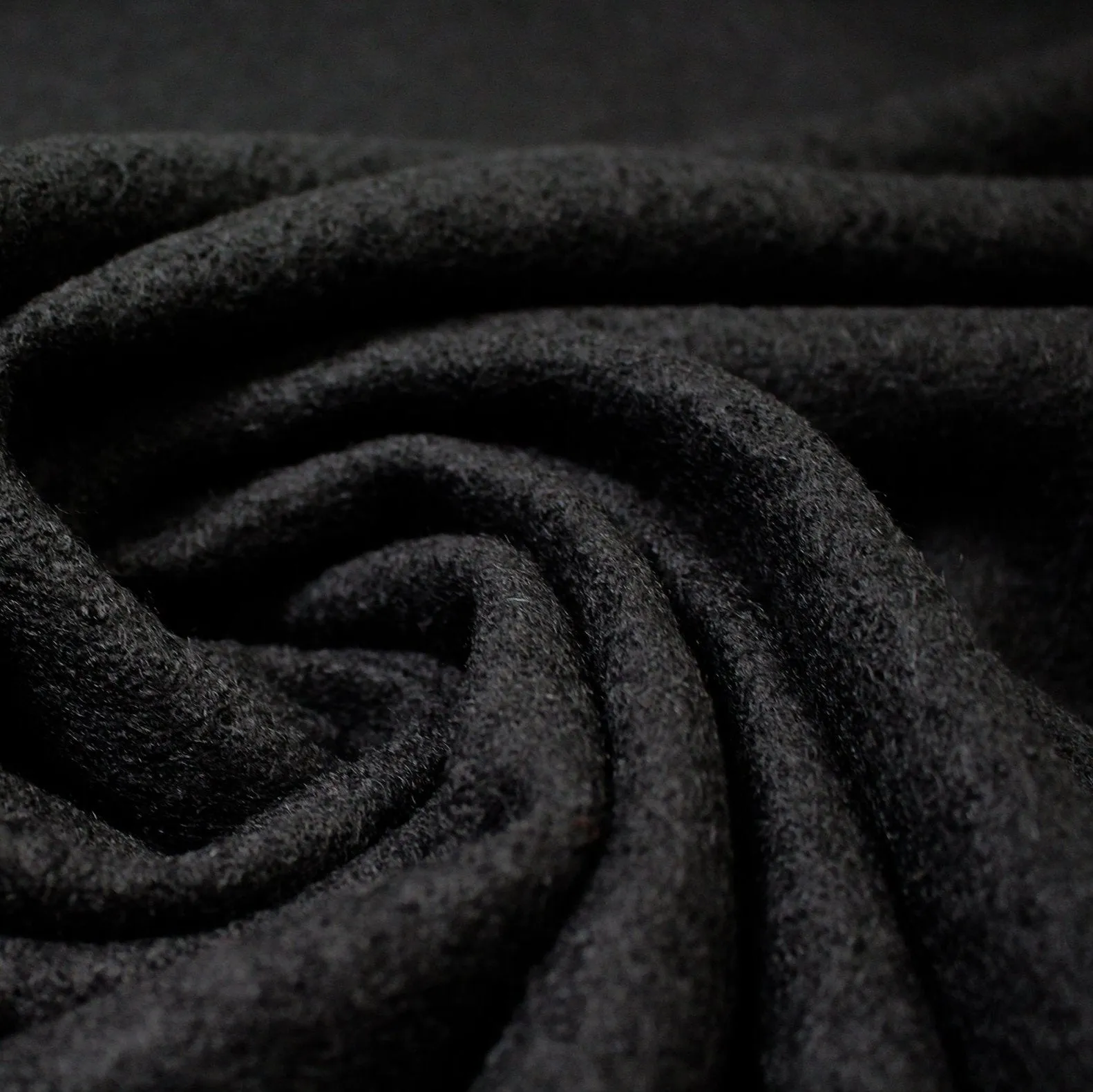 luxury boiled wool knit coating - black