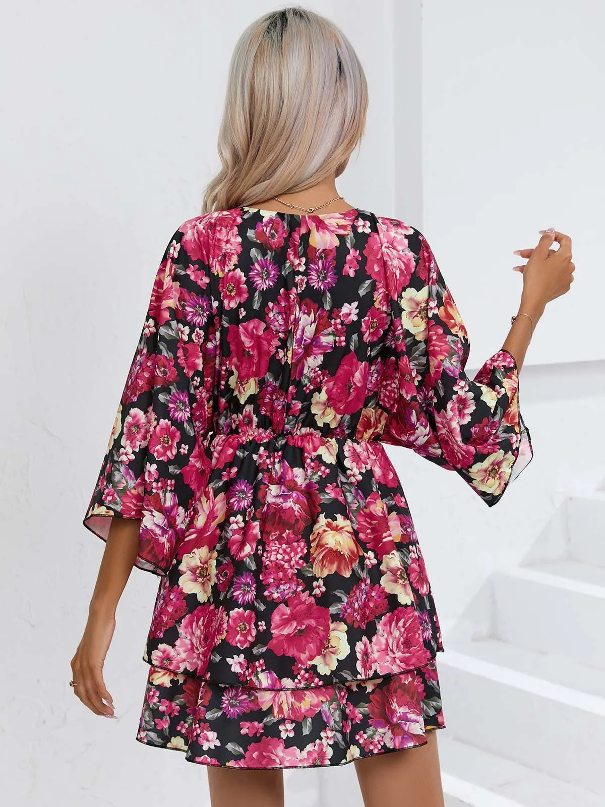 Slim Printed 3/4 Sleeve V-Neck Dress Wholesale Dresses